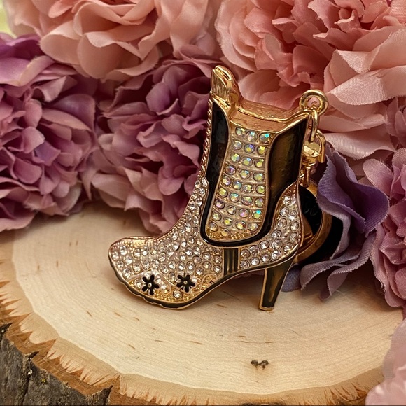 Silver and Black Crystal High Heel Boot Keychain Charm - Picture 4 of 16